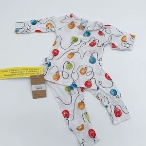 Joss + J organic bamboo Christmas holiday 0-3 months 2 piece pajamas NWT